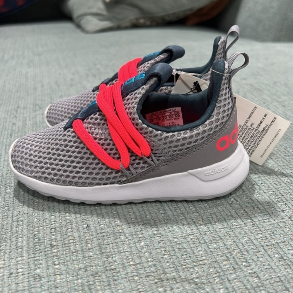 NWT Adidas toddler size 6 pink and grey sneakers